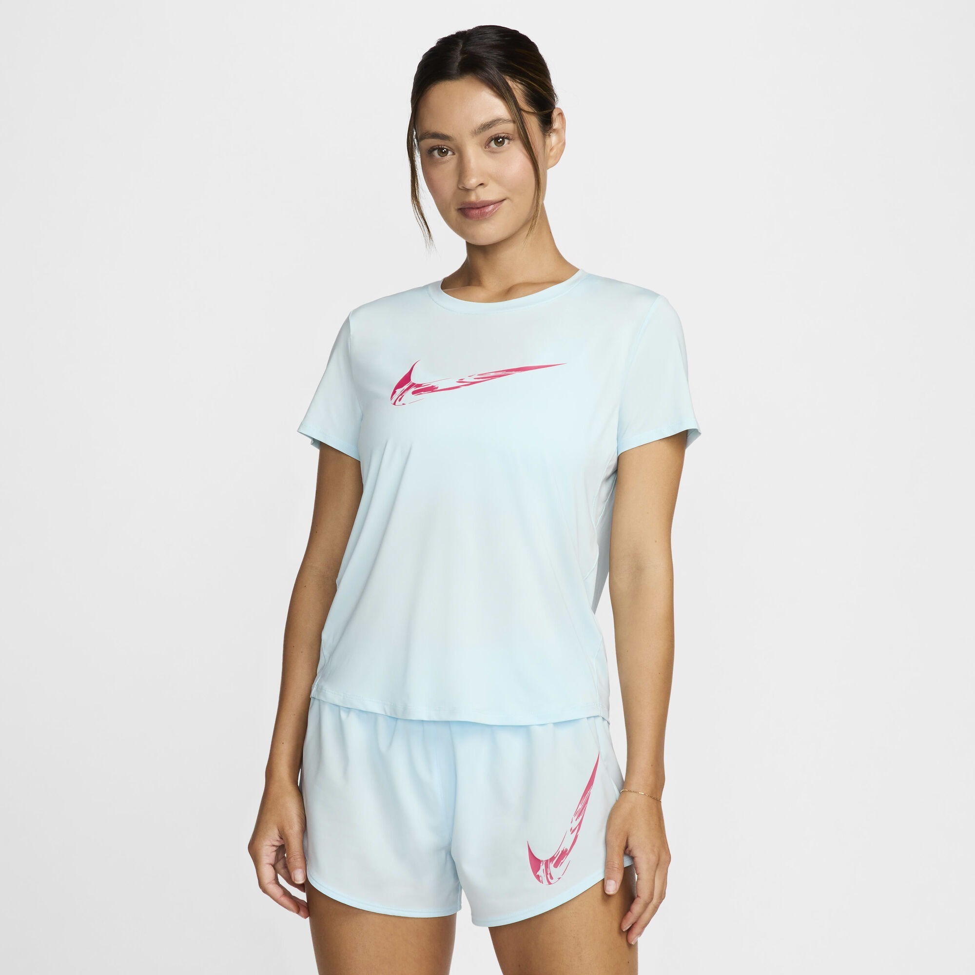 W NK ONE SWOOSH HBR DF SS TOP