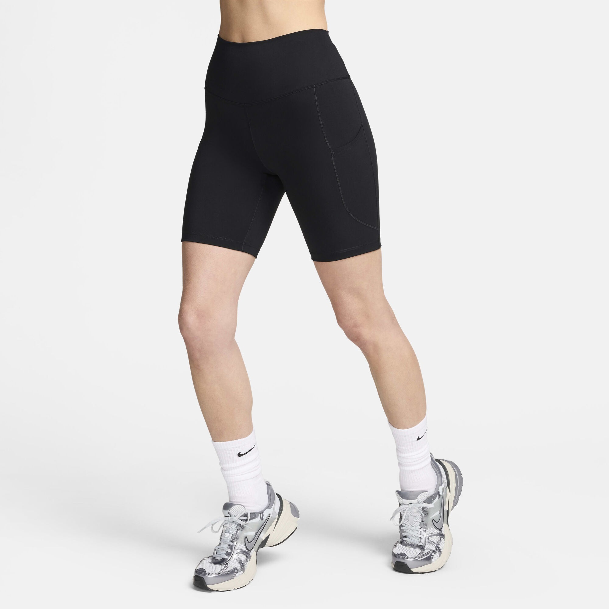 ONE HIGH-WAISTED 20.5CM (APPROX.) BIKER SHORTS WITH POCKETS