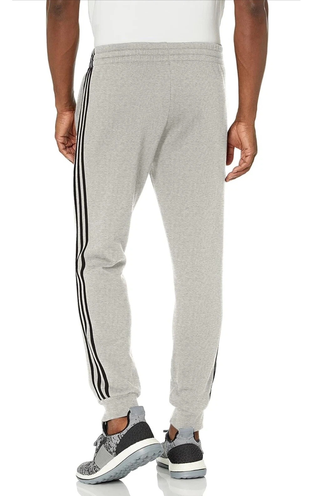 ESSENTIALS FLEECE TAPERED CUFF 3-STRIPES PANTS