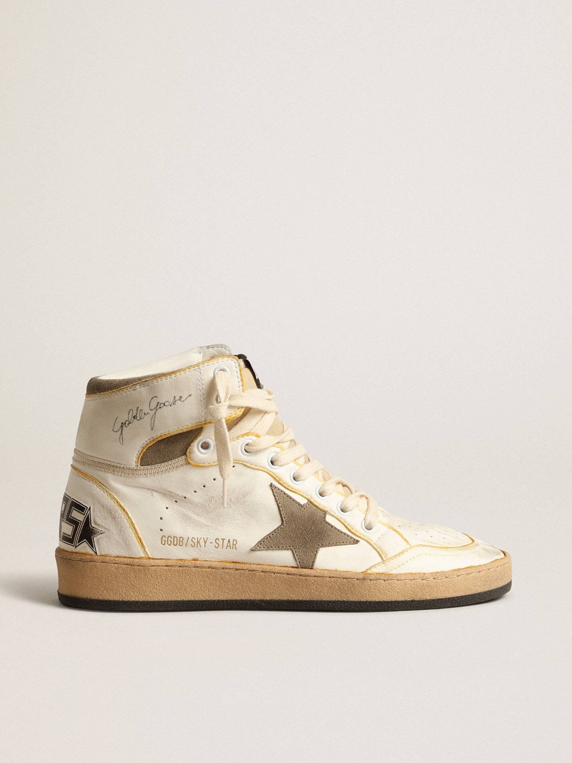 SKY STAR NAPPA UPPER SUEDE STAR NYLON TONGUE