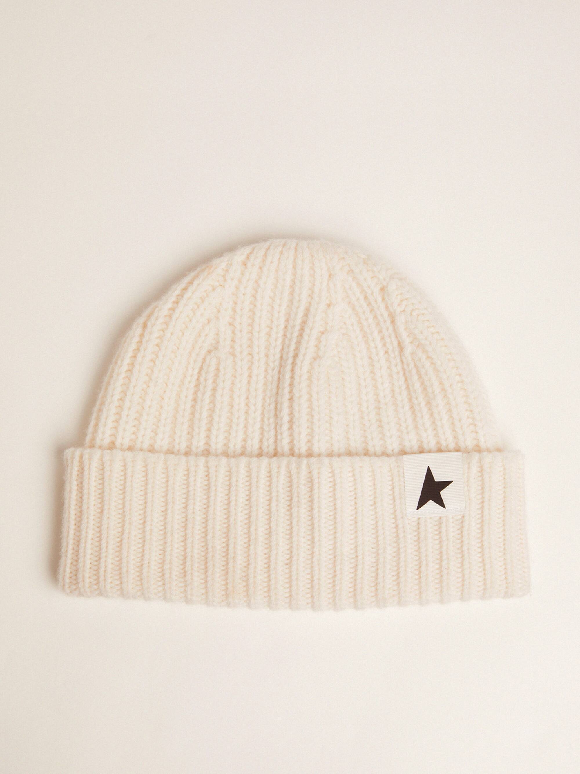 STAR/ BEANIE DAMIAN/ WO/ LOW TURN/LATERAL SMALL STAR