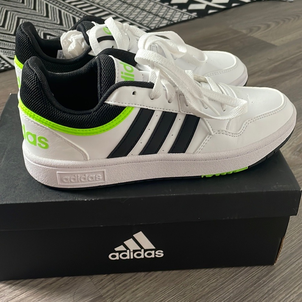 TENIS HOOPS