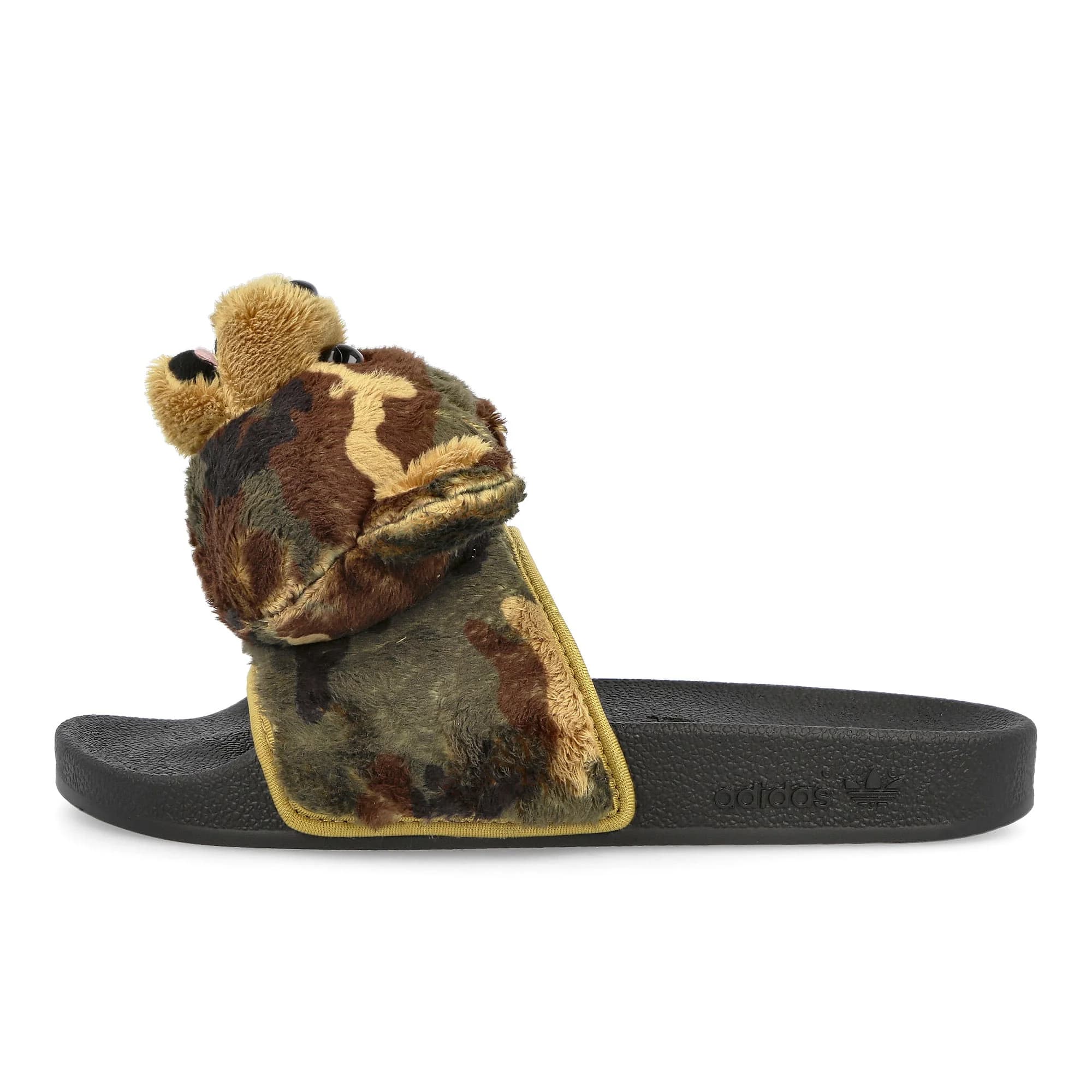 JEREMY SCOTT ADILETTE TEDDY