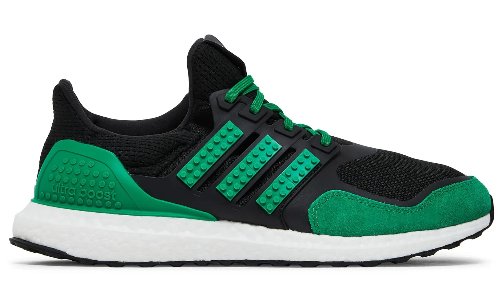 ULTRABOOST DNA X LEGO COLORS