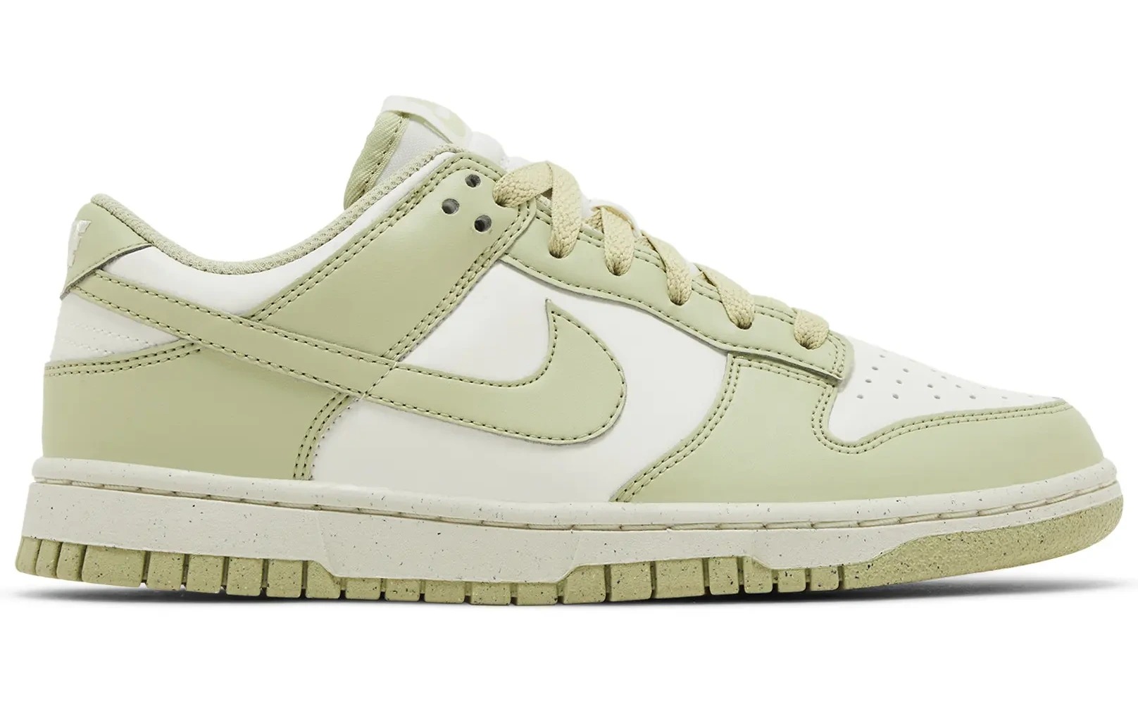 DUNK LOW NEXT NATURE