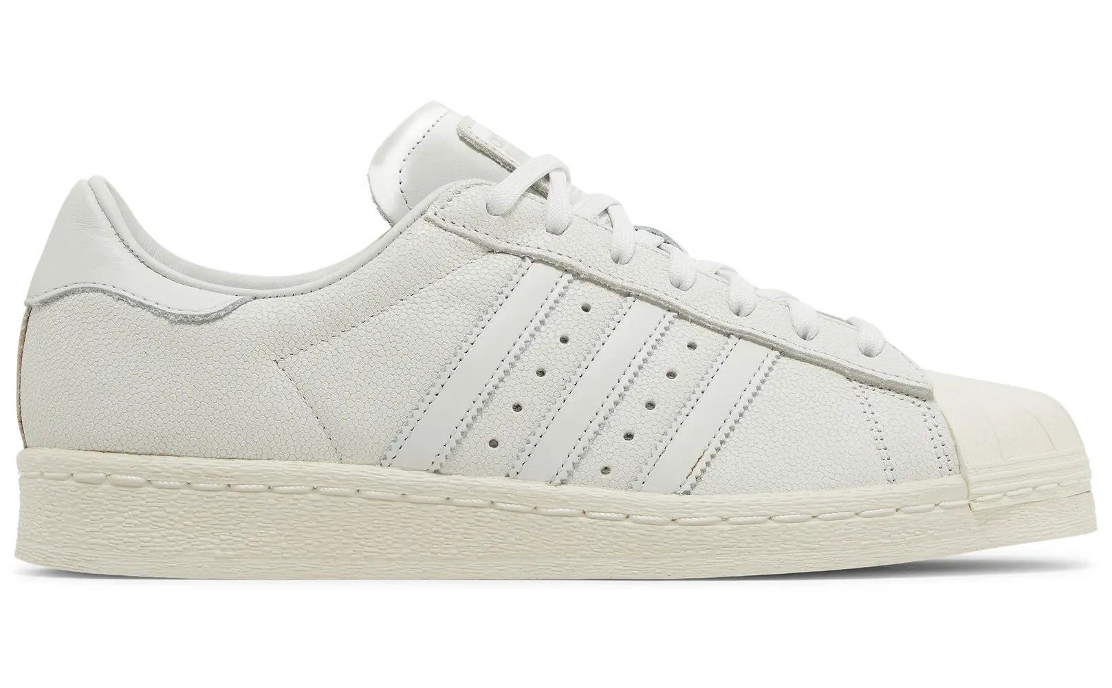 SUPERSTAR 82