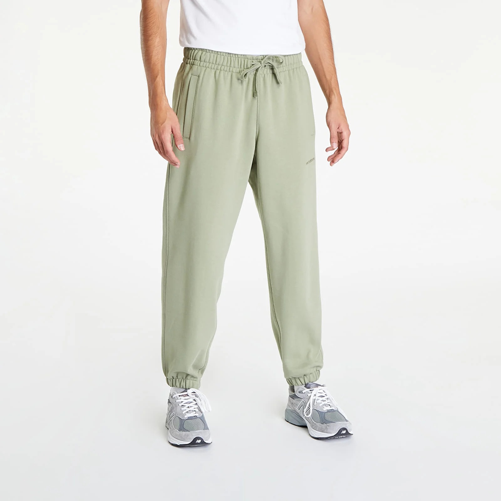 ATHLETICS NATURE STATE SWEATPANT
