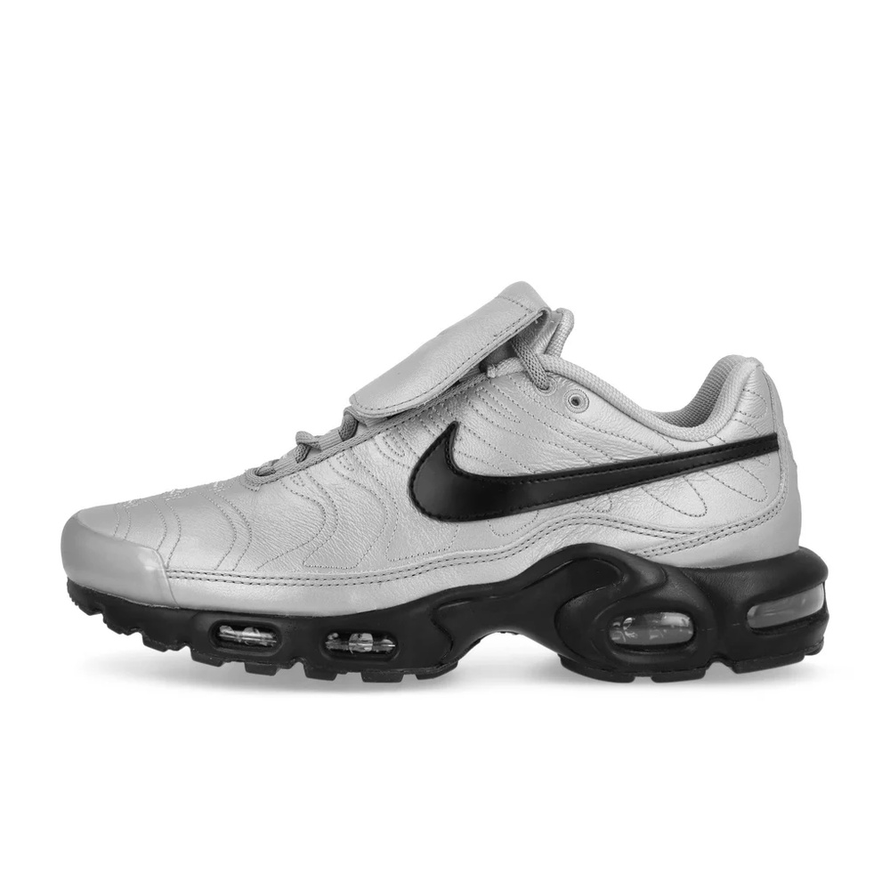 AIR MAX PLUS