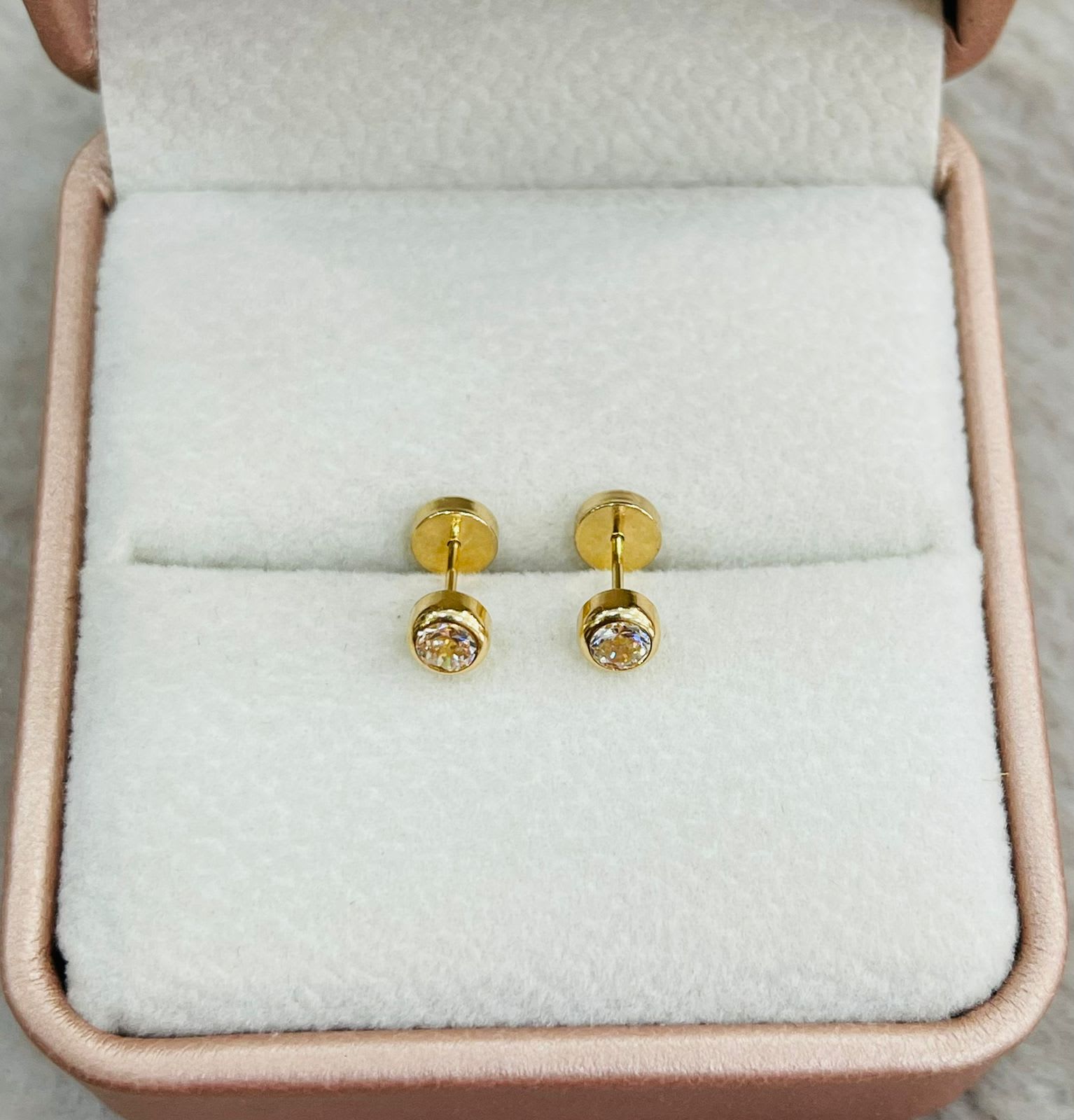 Aritos Abridores de Oro 18k Tamborcito Circon