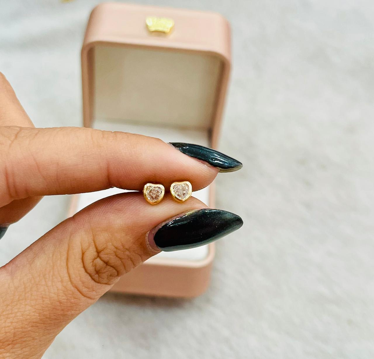 Aritos Abridores de Oro 18k Corazoncito Circon Blanco