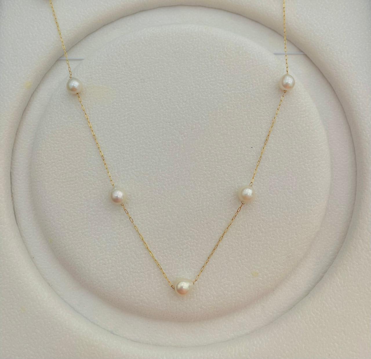 Collar de Oro 18k con Incrustación de Perlas de Agua Dulce