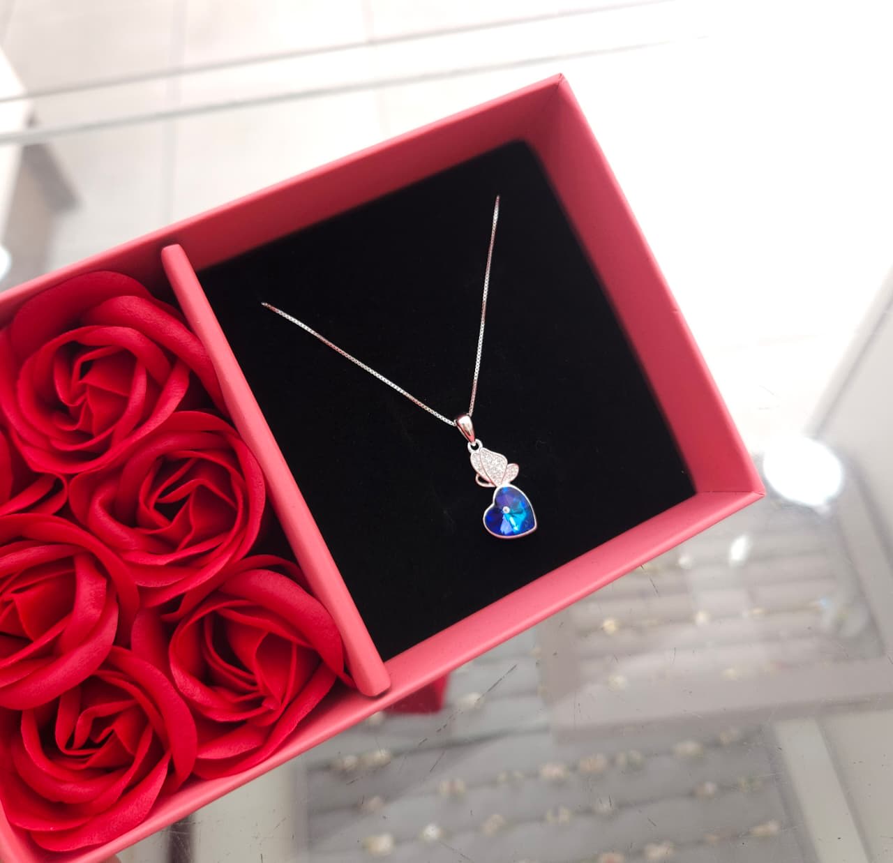 Cadena de Plata con Dije Corazón Azul Zafiro