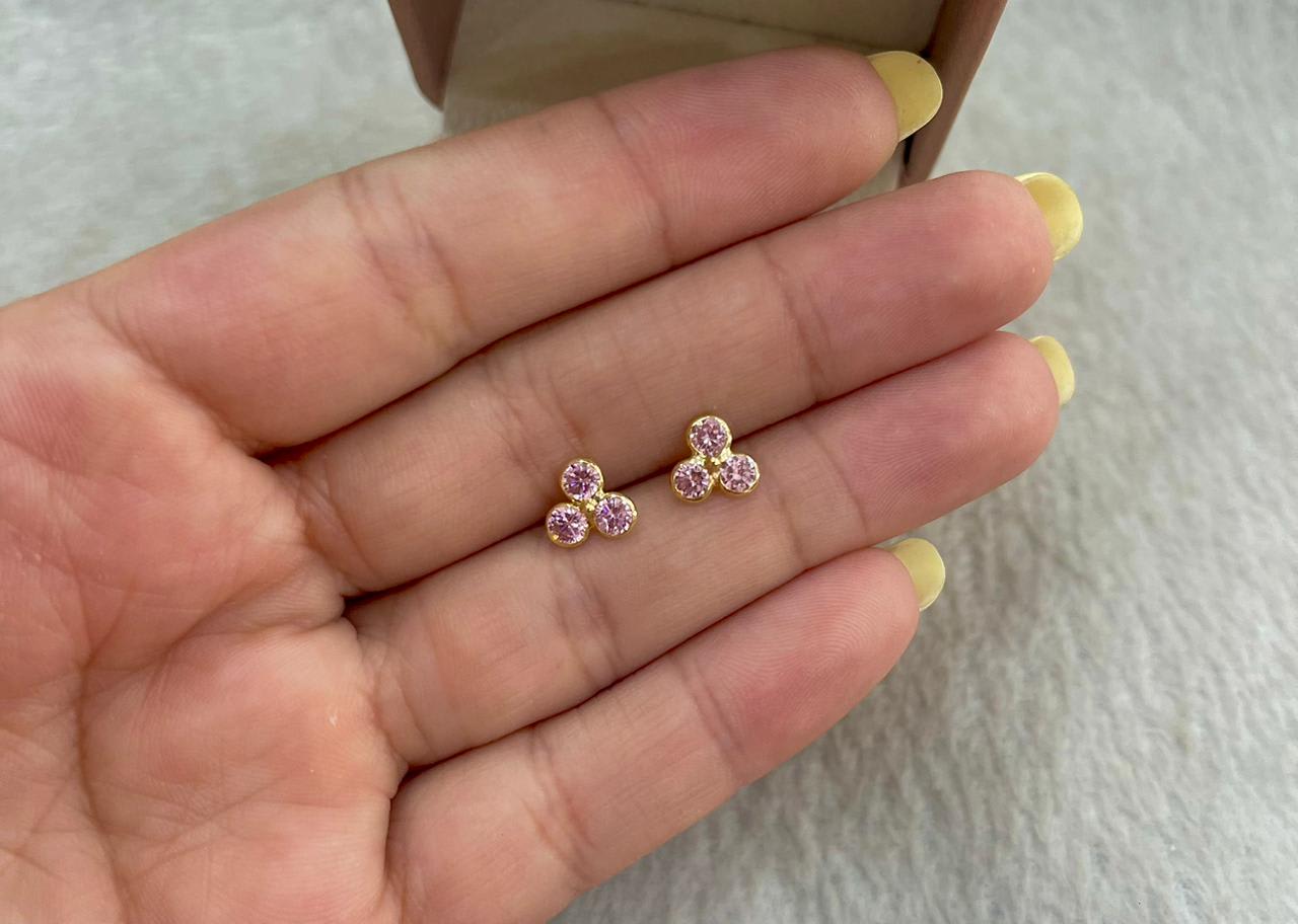 Aro de Oro Trebol con Piedra Rosa