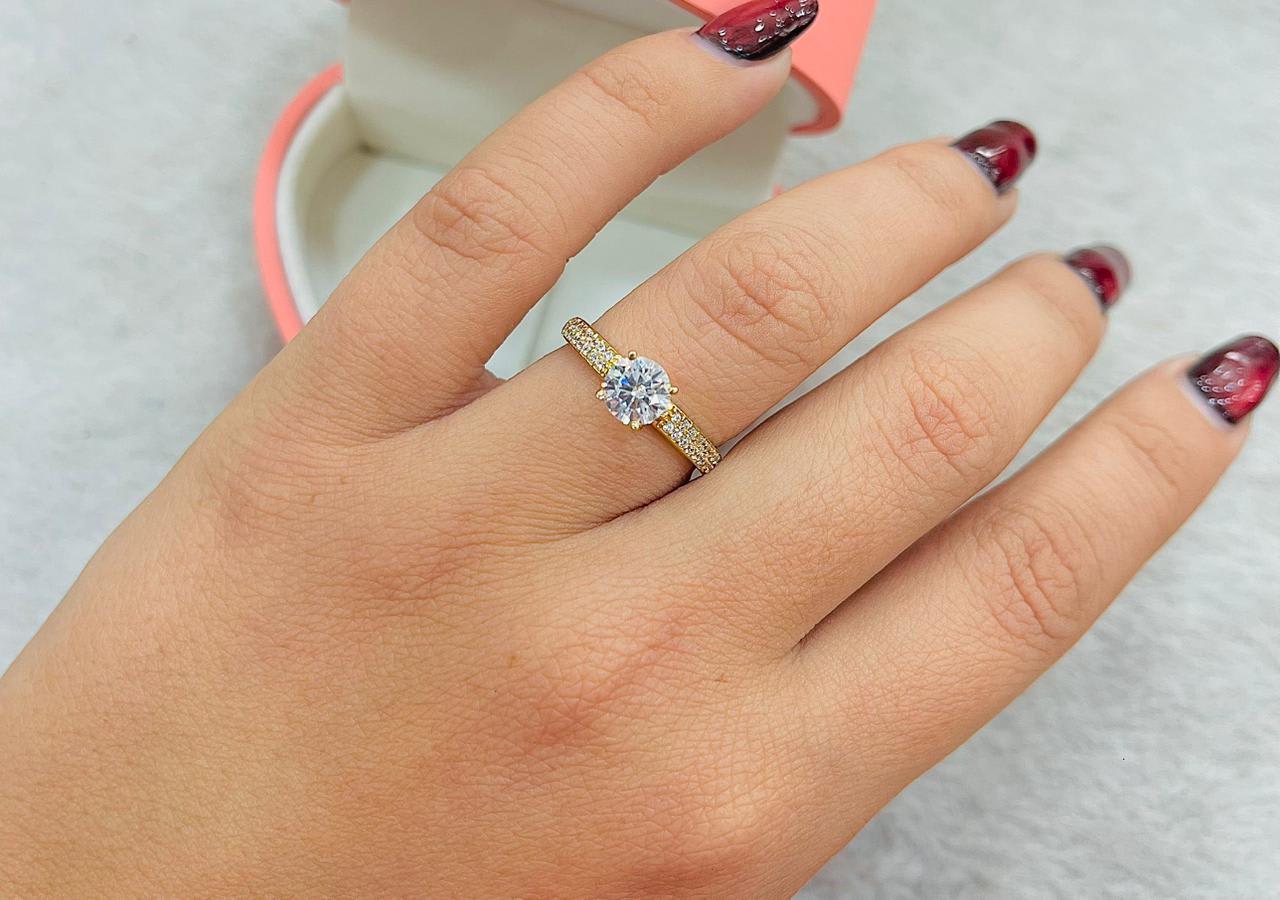 Anillo Multipiedra de Compromiso de Oro 18k