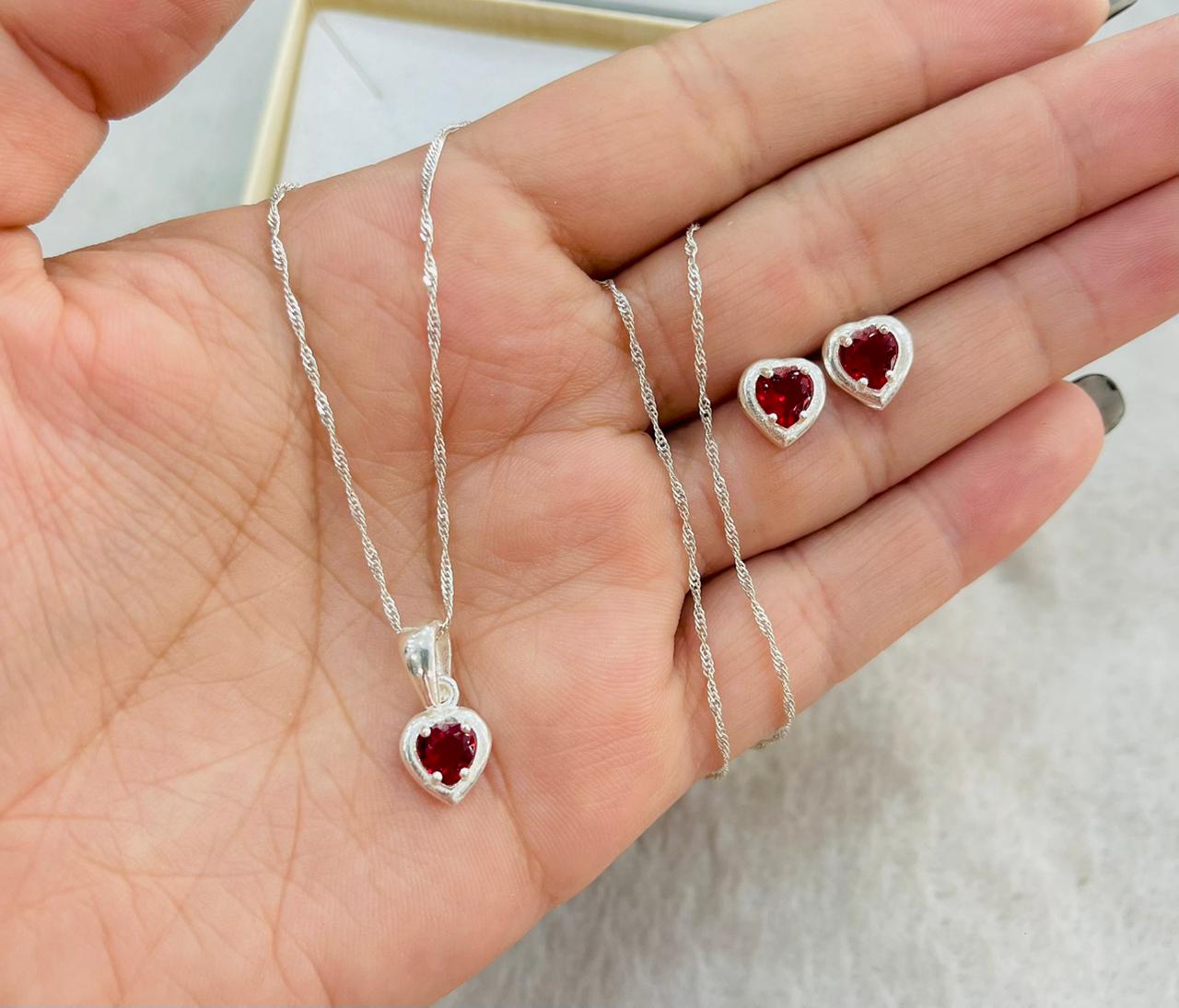 Juego de Plata Corazón Circón Rojo