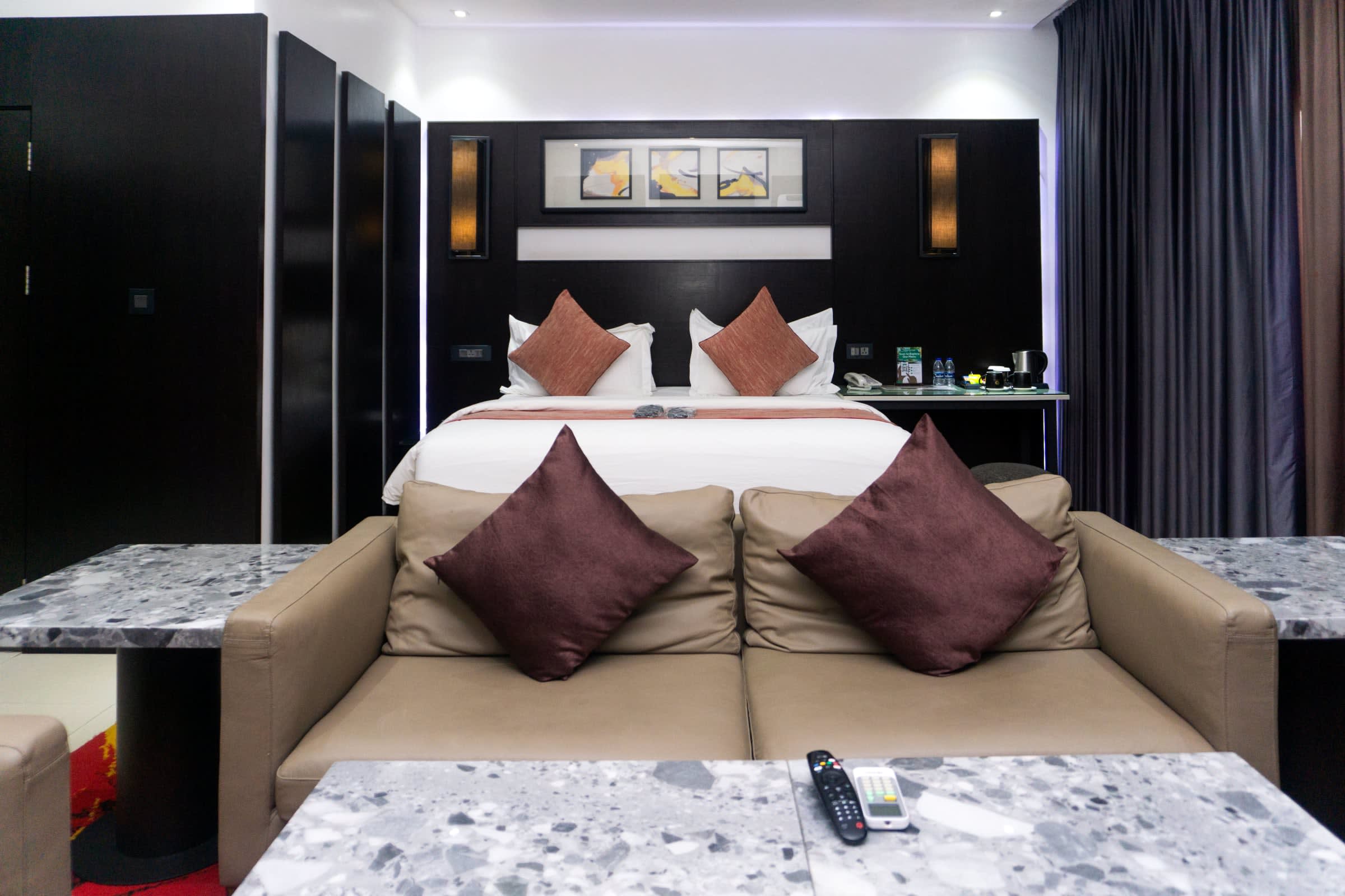 Executive Room - image 3