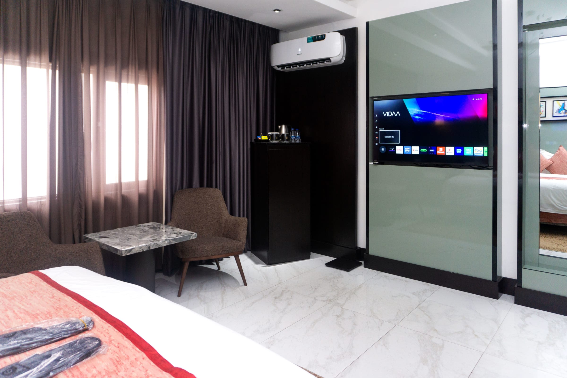 Superior Room - image 5