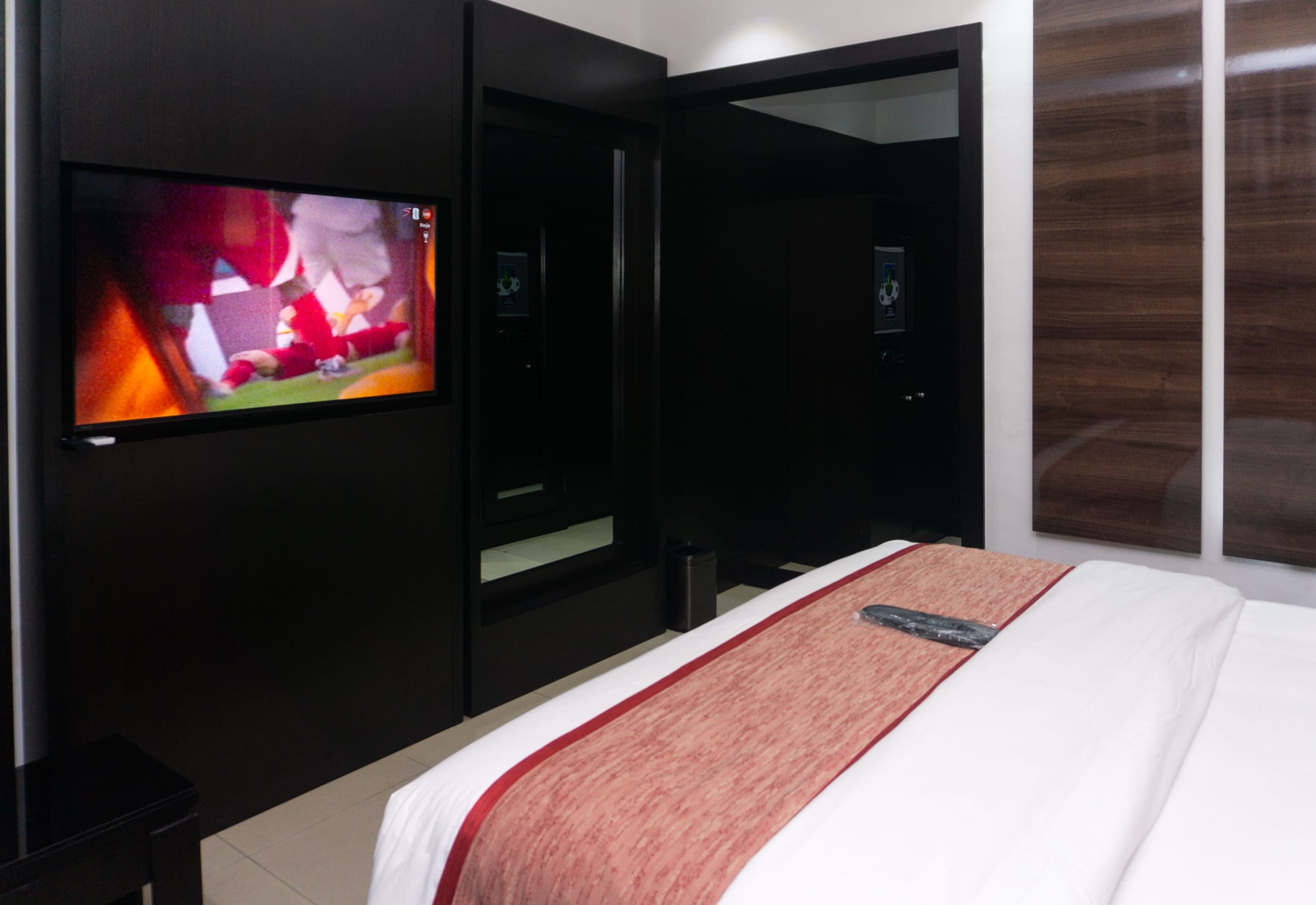 Standard Room - image 8