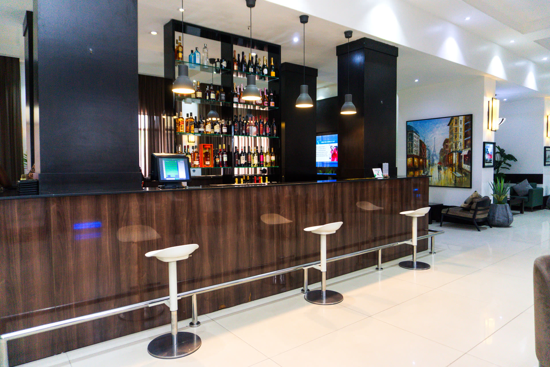 Bar and lounge at Greenpoint Hotel Lagos