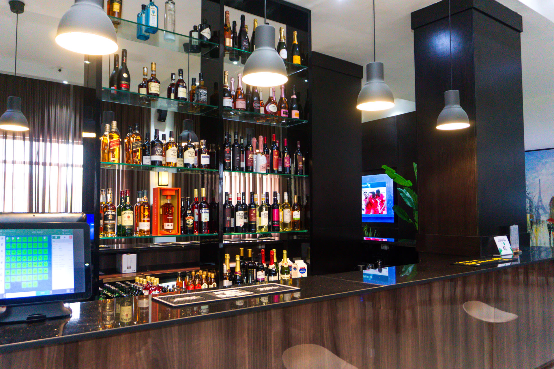 Bar and lounge at Greenpoint Hotel Lagos