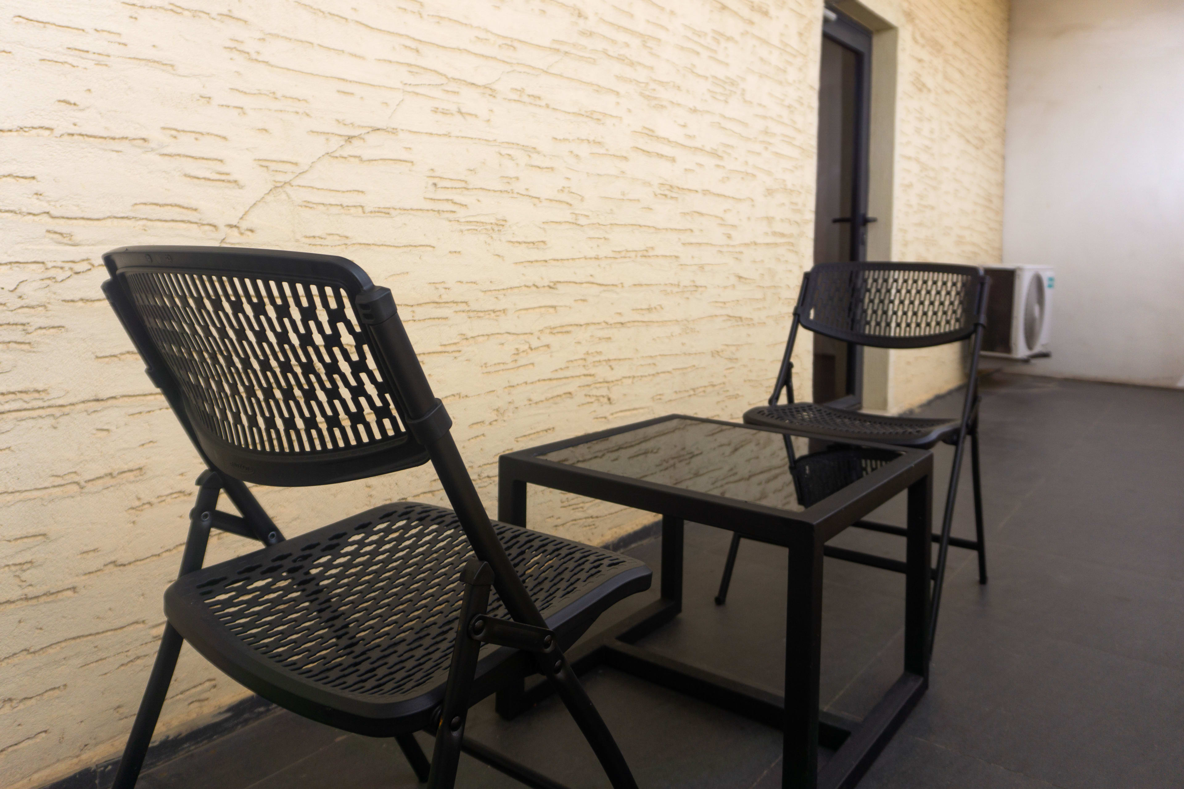 Superior Alcove - image 9