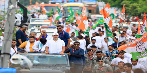 Massive Support to Voter Adhikar Yatra
