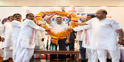 Election Commission acting in a “dictatorial” manner: Leader of Opposition Shri Rahul Gandhi in Raebareli
