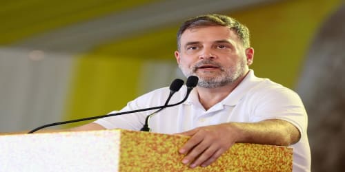 Leader of Opposition Shri Rahul Gandhi thrashes govt. over wholesale surrender before US over trade deal:  Alleges surrender of Indian data, energy sovereignty, could destroy Indian agriculture