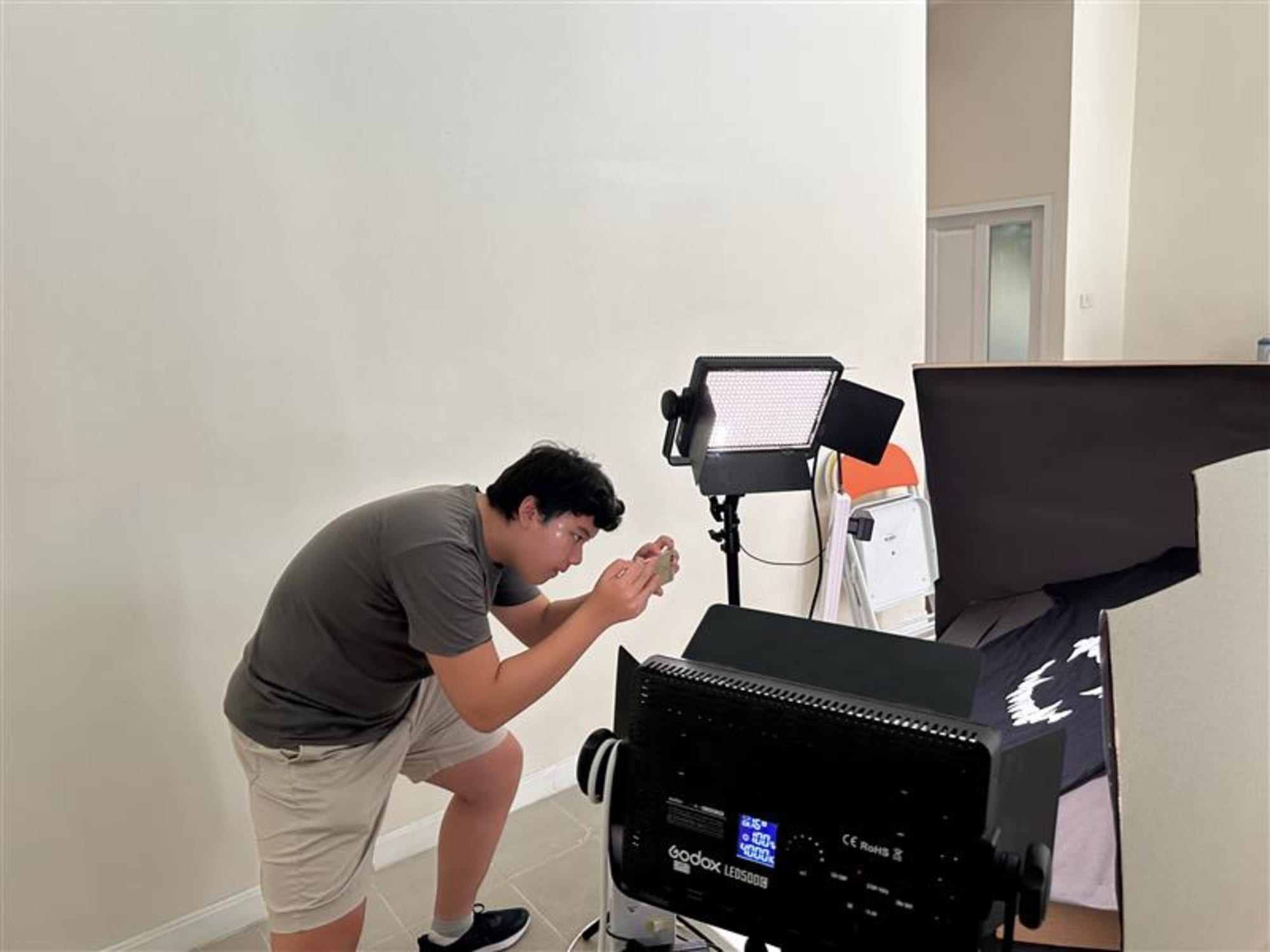 A photo of a WeLearn student
