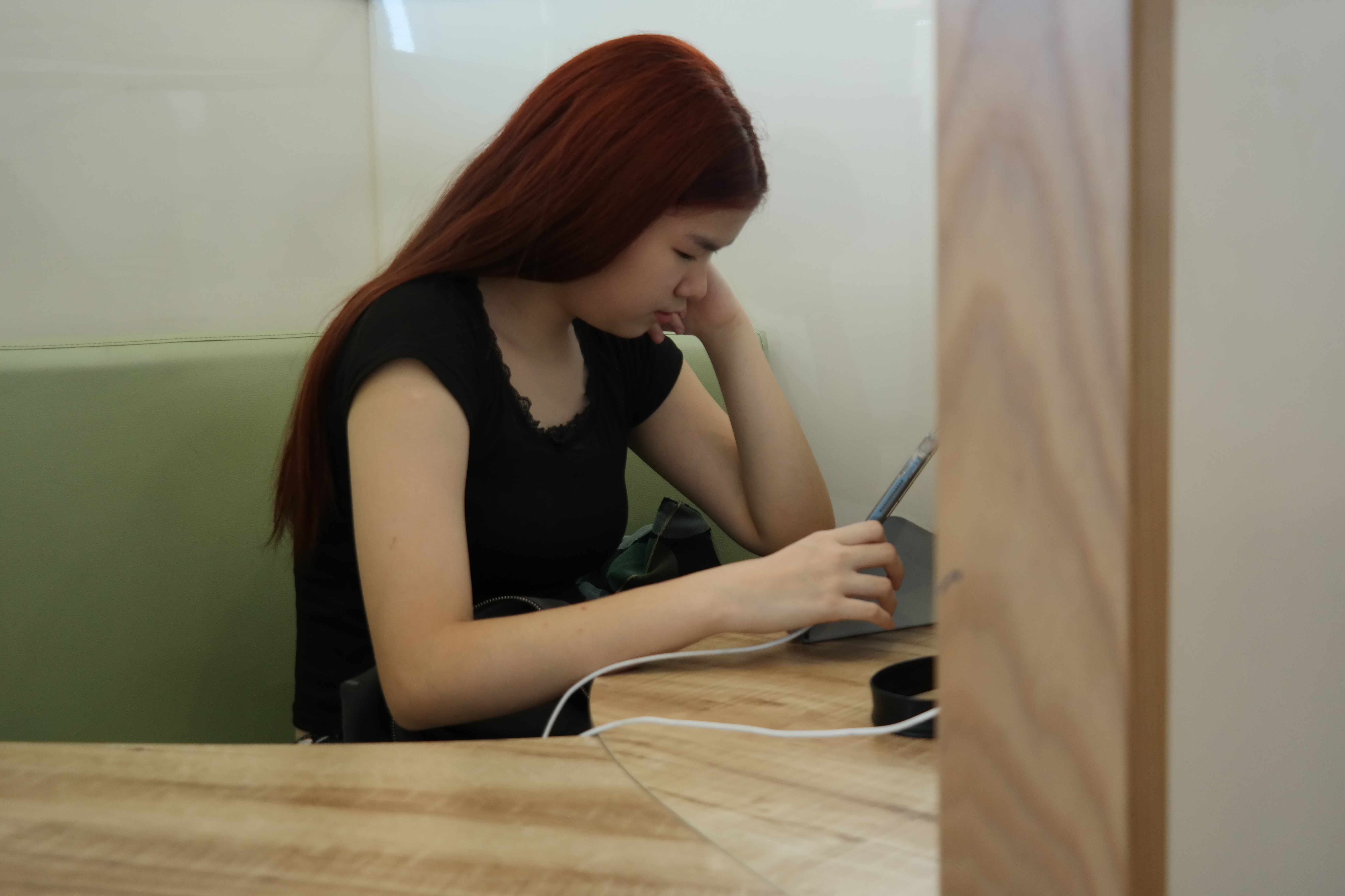 Focused Learning Areas at WeLearn — calm and structured academic workspace