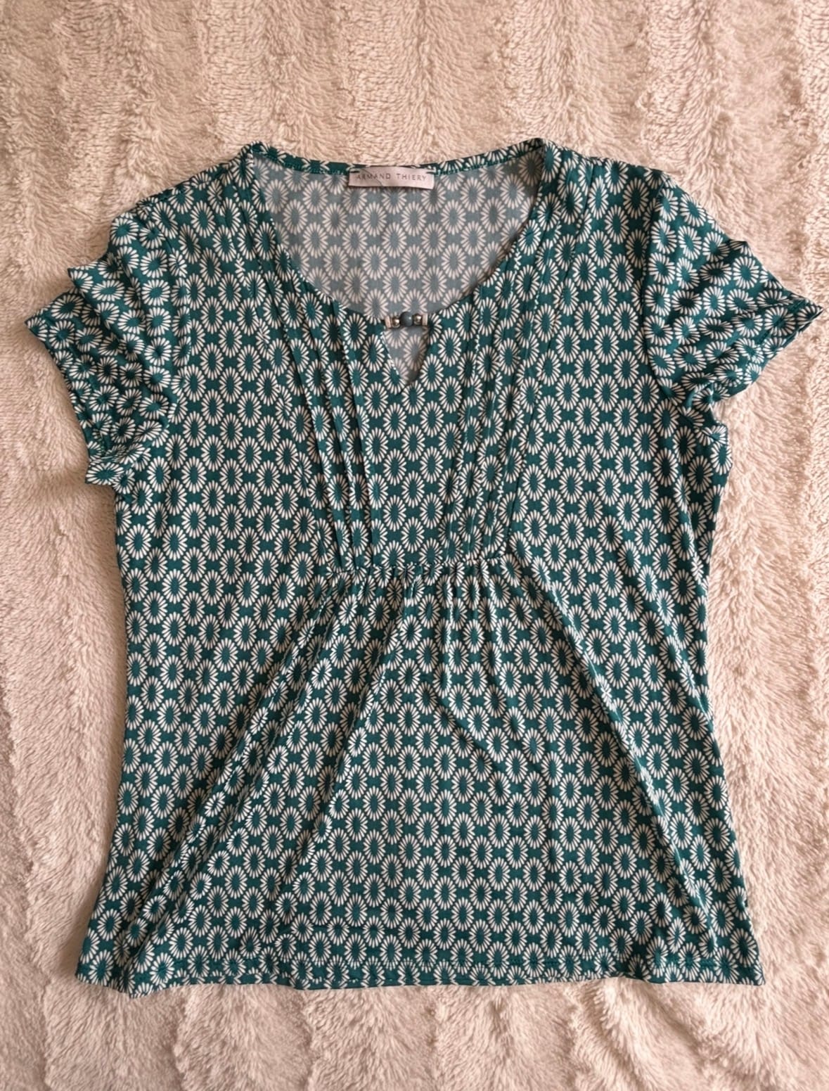 Haut Armand Thierry