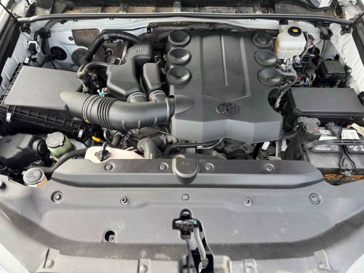 2020 Toyota 4Runner SR5 Premium - 3