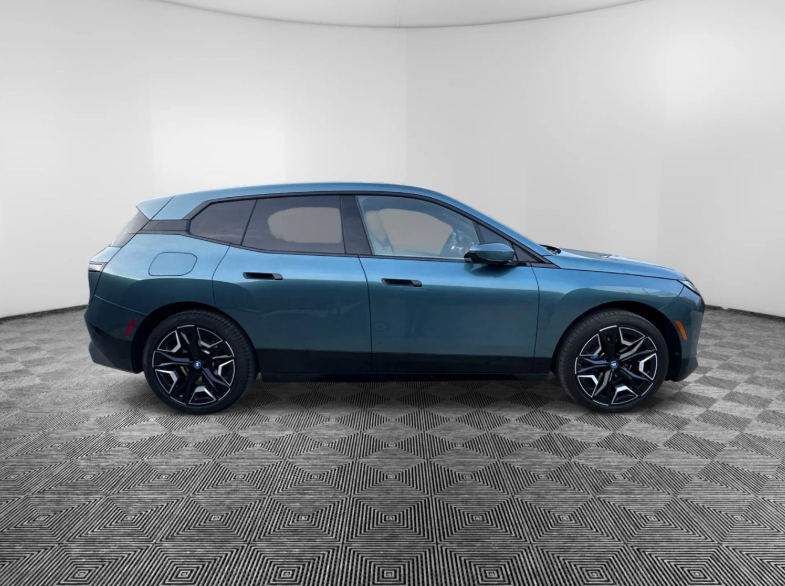 2024 BMW iX - 4