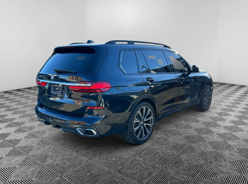 2022 BMW X7 - 3