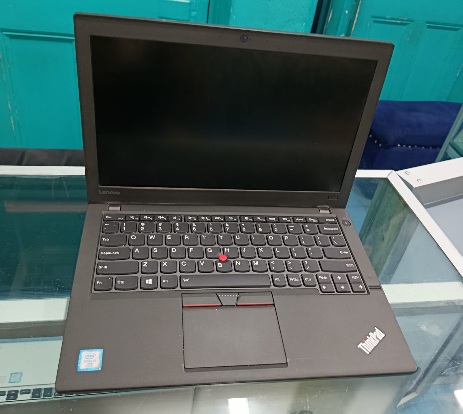 Lenovo X270 coi5 8gb ram 256ssd 6th generation