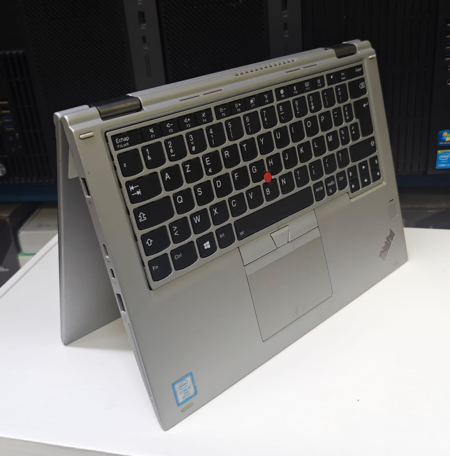Lenovo x380 yoga Coi5 8gb ram 256gb ssd x360 touch screen 8th gen