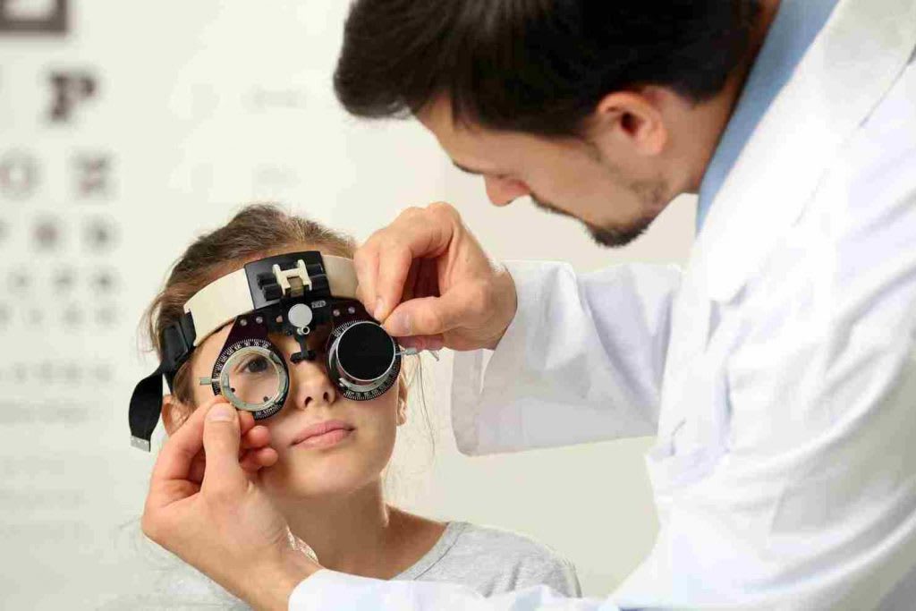 pediatric-ophthalmology-treatment-in-gurgaon-image-1024x683 (1)