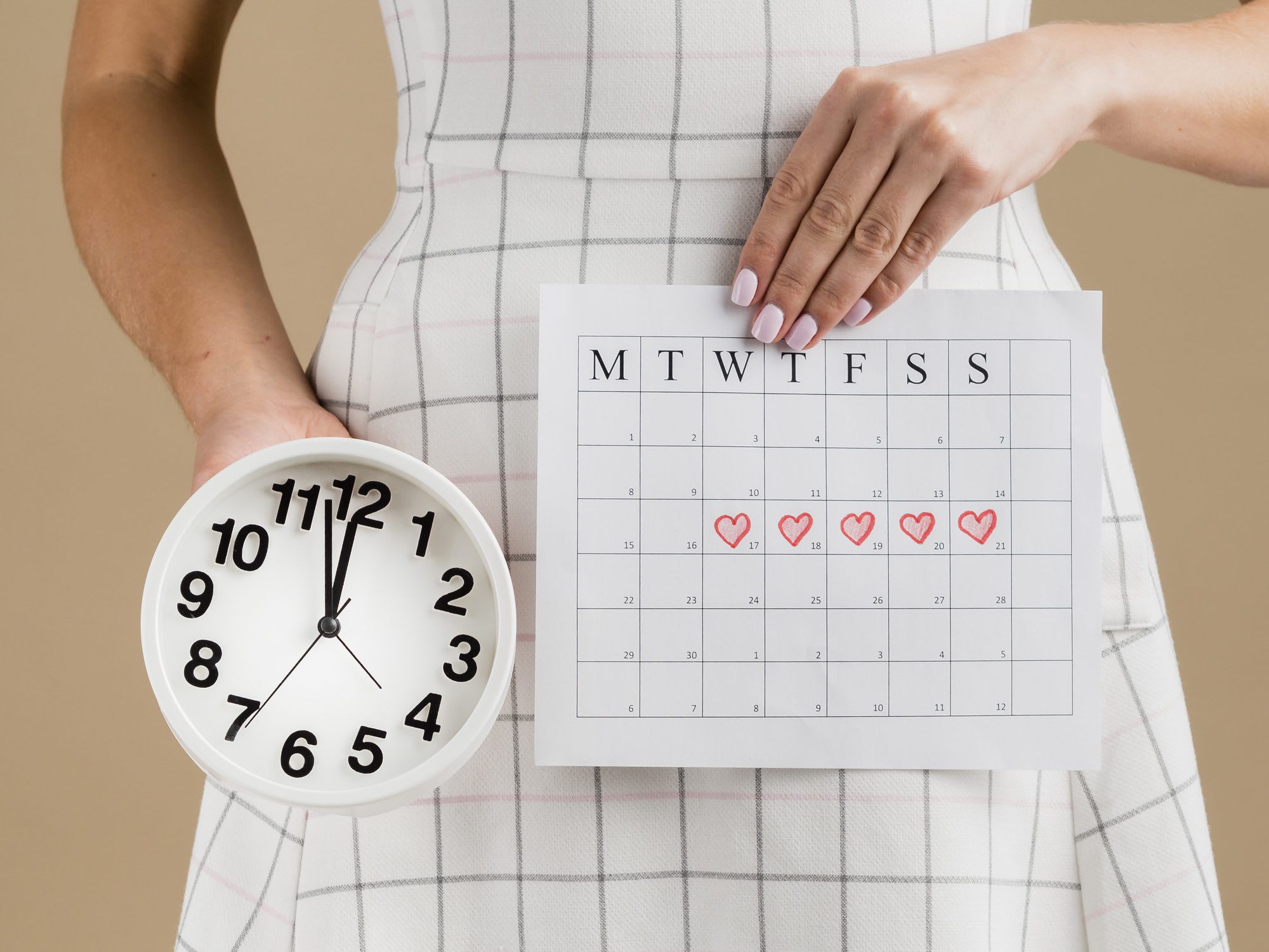 medium-shot-time-month-period-calendar