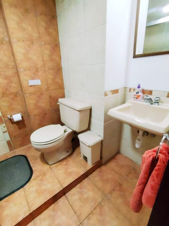 Baño 1 - foto 1
