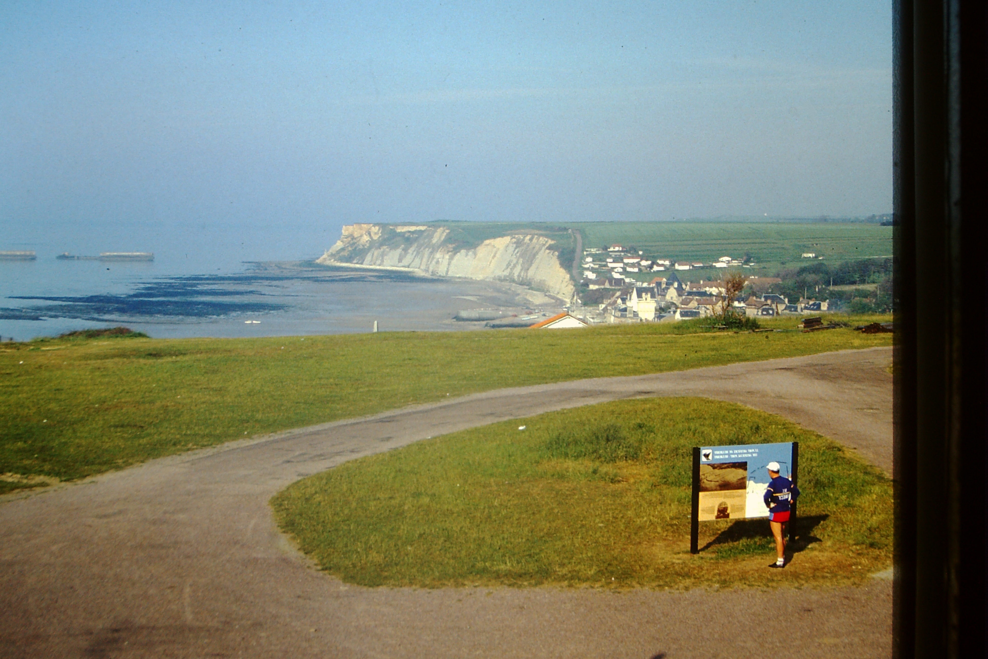 Isigny → Vernon, 16 juin 1984, plages du Débarquement