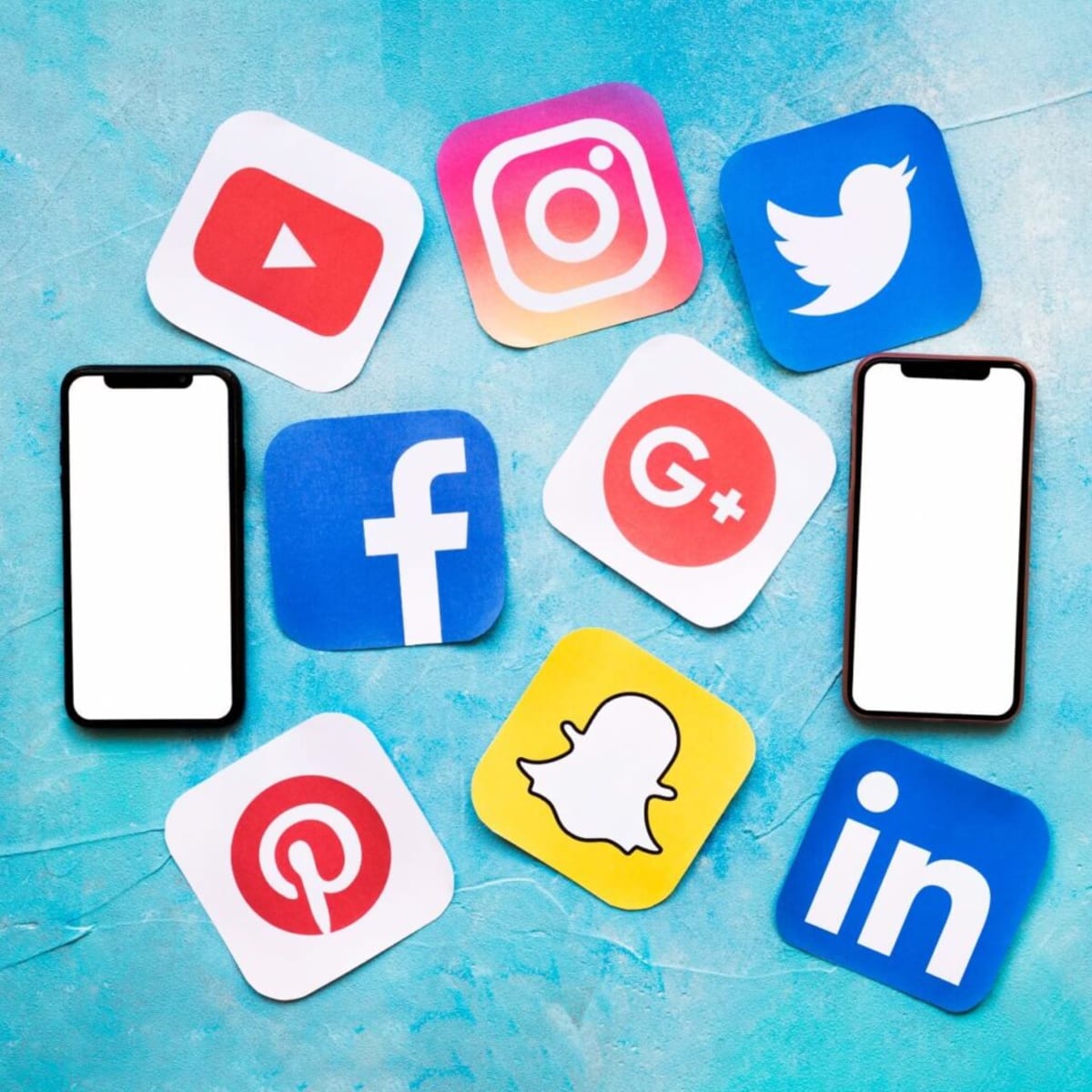 Social Media Marketing (SMM)