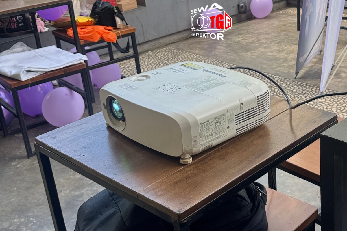 Paket 12 Jam - Panasonic 5500 Lumens