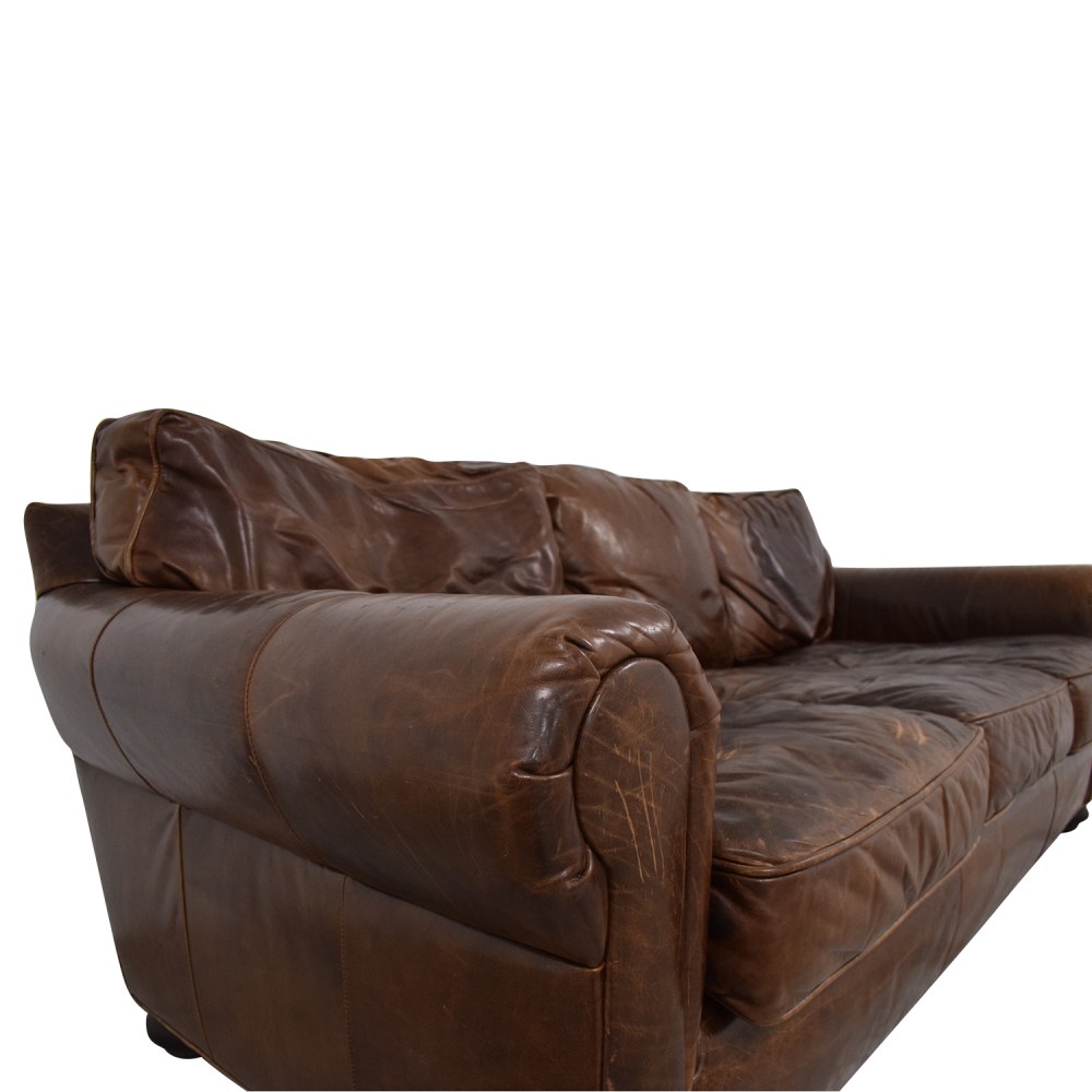 https://res.cloudinary.com/dkqtxtobb/image/upload/f_auto,q_auto:best,w_1000/product-assets/100698/restoration-hardware/sofas/classic-sofas/second-hand-restoration-hardware-original-lancaster-leather-sofa.jpeg