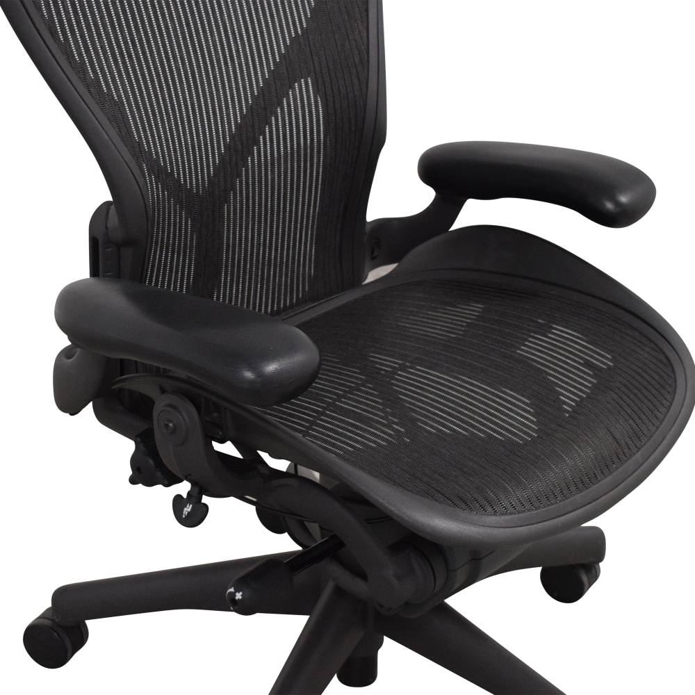 Herman Miller Size B Aeron Chair | 47% Off | Kaiyo