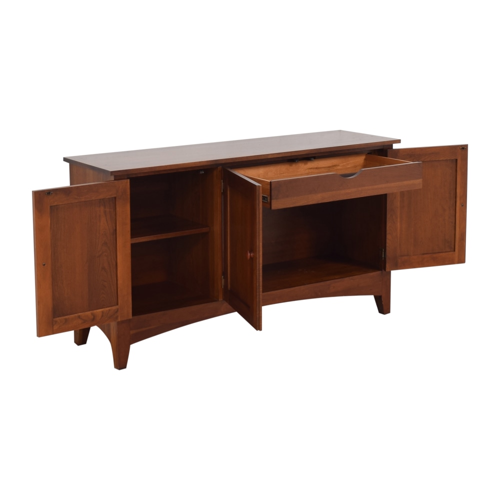 Ethan Allen Three Door Buffet Sideboard / Cabinets & Sideboards