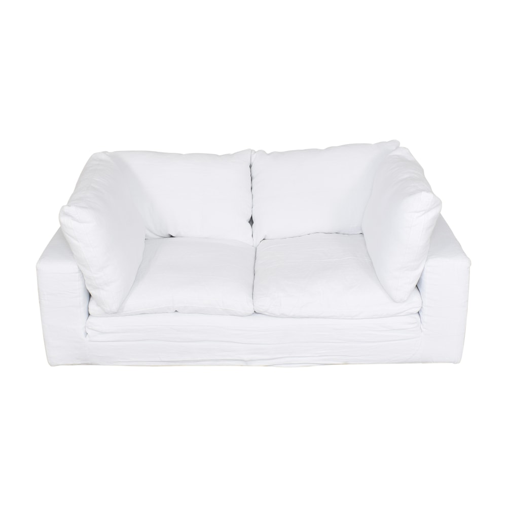 https://res.cloudinary.com/dkqtxtobb/image/upload/f_auto,q_auto:best,w_1000/product-assets/163748/restoration-hardware/sofas/classic-sofas/restoration-hardware-cloud-two-seat-cushion-sofa-used.jpeg