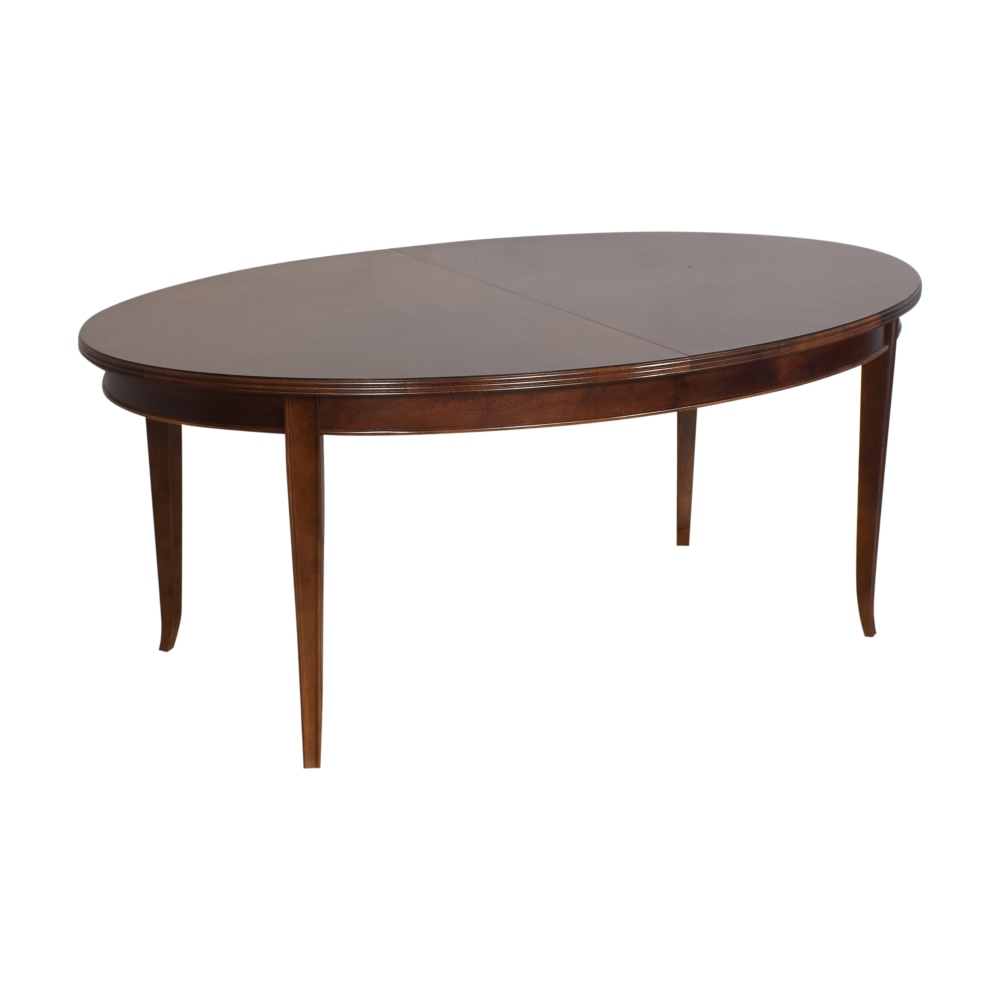 https://res.cloudinary.com/dkqtxtobb/image/upload/f_auto,q_auto:best,w_1000/product-assets/186202/stanley-furniture/tables/dinner-tables/sell-stanley-furniture-hudson-street-riverside-dining-table.jpeg