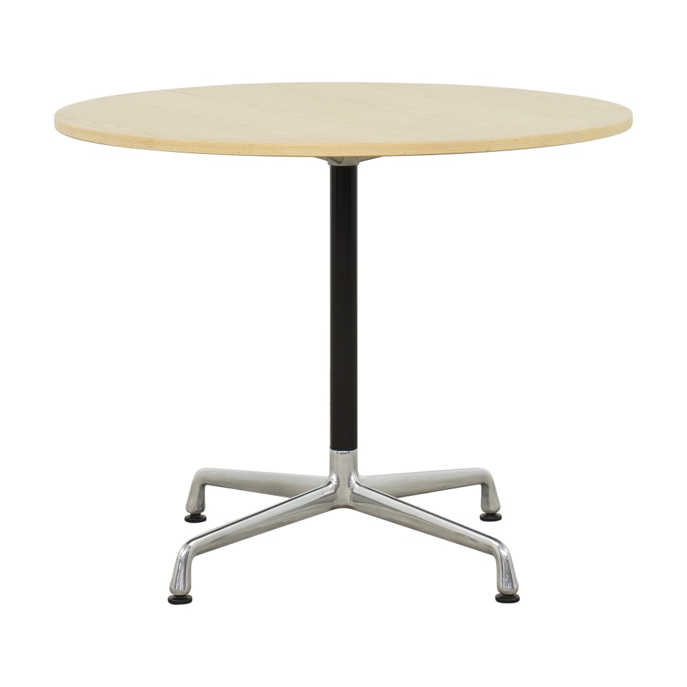 36% OFF - Herman Miller Herman Miller Eames Round Table / Tables