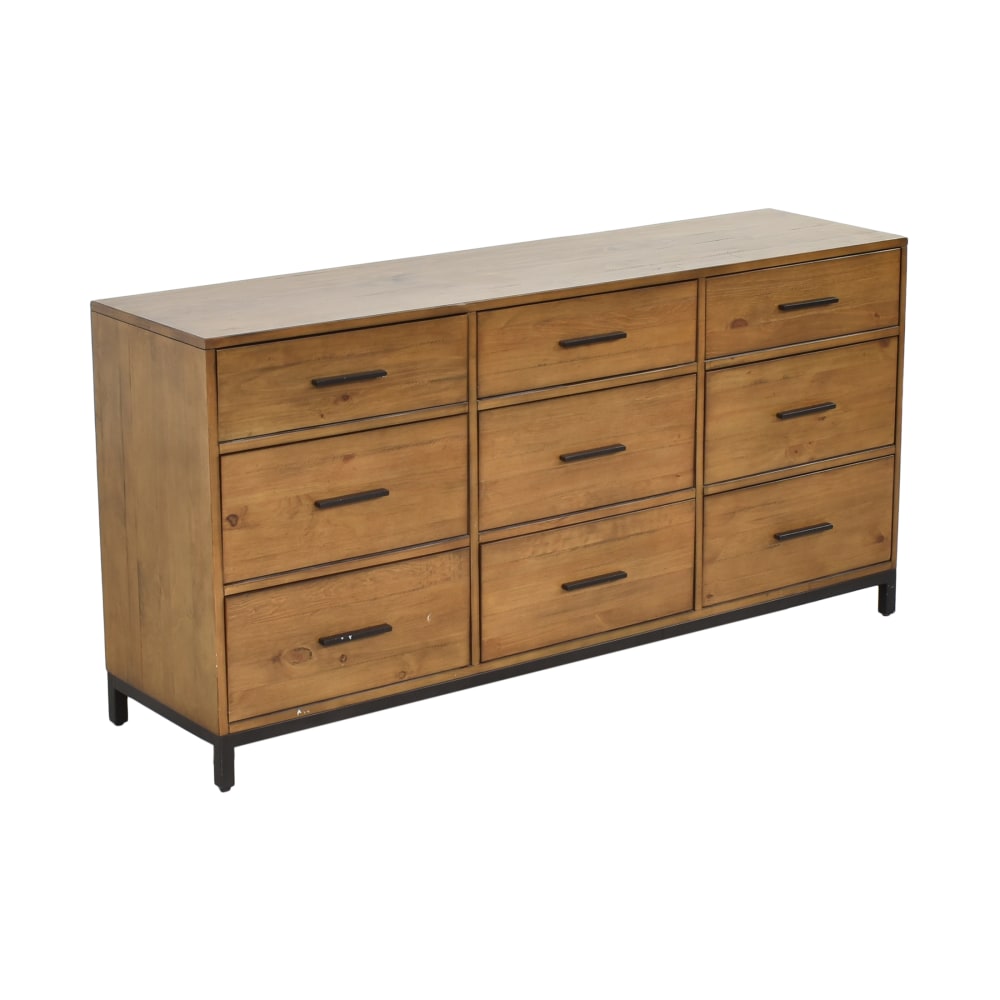 Macys Gatlin Nine Drawer Dresser 33 Off Kaiyo