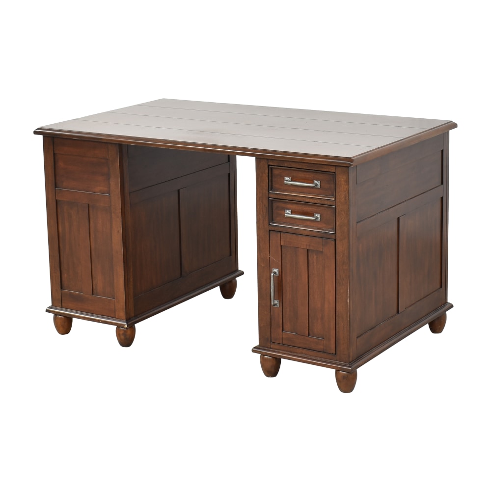 https://res.cloudinary.com/dkqtxtobb/image/upload/f_auto,q_auto:best,w_1000/product-assets/279324/klaussner/tables/home-office-desks/buy-carolina-preserves-traditional-office-desk.jpeg